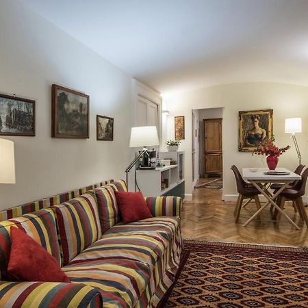 Baru In Chiaia Bed & Breakfast Napoli Dış mekan fotoğraf