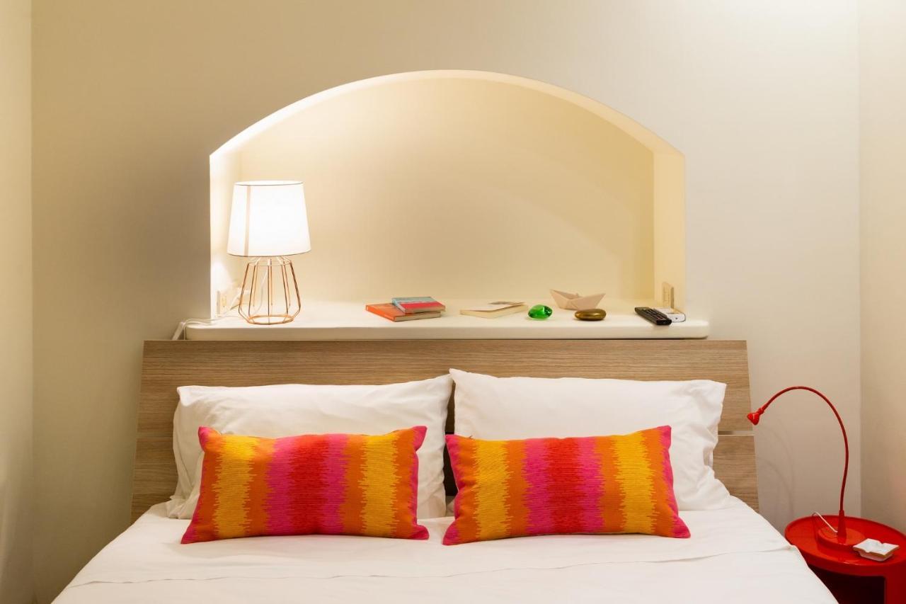 Baru In Chiaia Bed & Breakfast Napoli Dış mekan fotoğraf