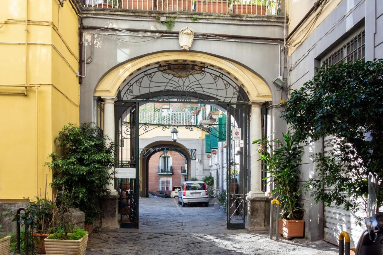 Baru In Chiaia Bed & Breakfast Napoli Dış mekan fotoğraf