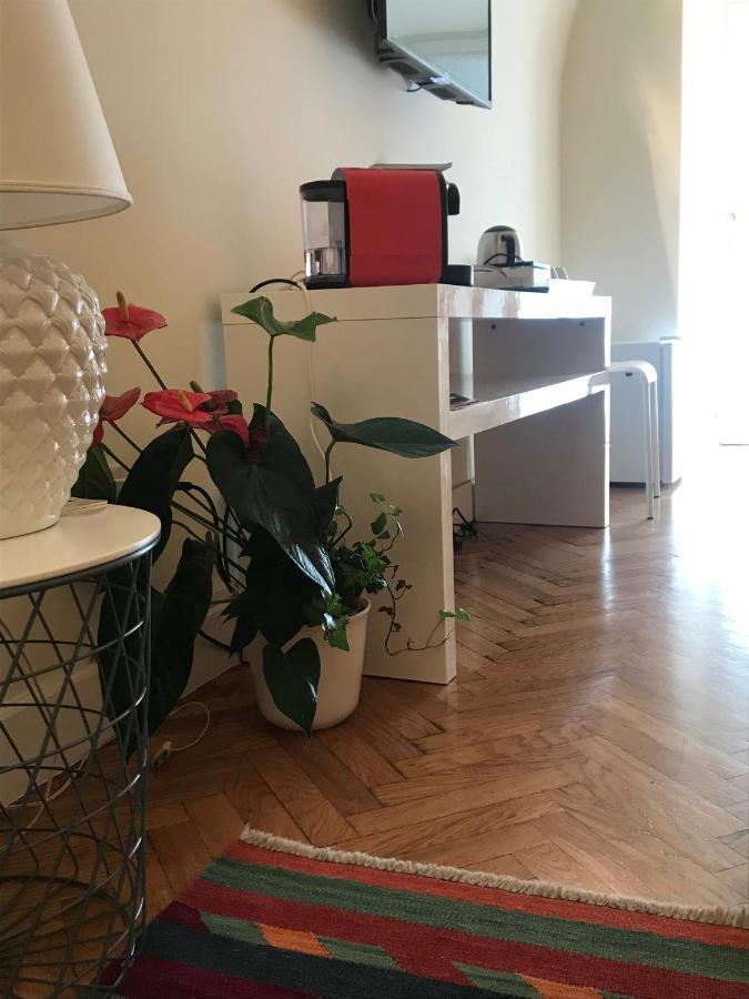 Baru In Chiaia Bed & Breakfast Napoli Dış mekan fotoğraf